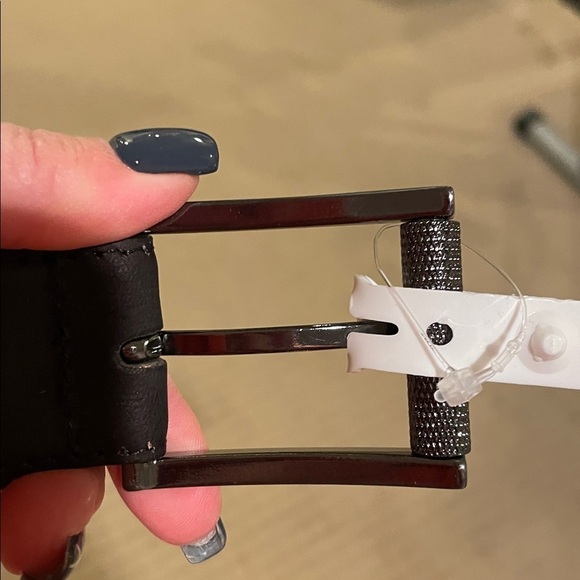 Robert Graham Two-Tone Leather Belt - Picture 5 of 5